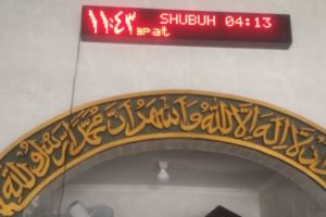 0813.5495.4655(Tsel)Jual jam sholat digital surabaya