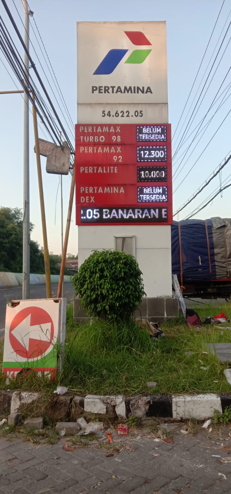 bahan totem spbu Lumajang, contoh totem spbu Lumajang, foto totem spbu nSumenep, harga pembuatan totem spbu Lumajang, jasa pembuatan totem Lumajang, jasa pembuatan totem spbu Lumajang, jual frame running text mojokerto, jual lampu running text Lumajang, jual panel running text murah Lumajang, jual running text masjid Lumajang, jual running text merah Lumajang, jual running text murah mojokerto, jual running text termurah, jual spare part running text mojokerto, pembuatan totem spbu Lumajang, spbu Lumajang totem, toko running text Lumajang, totem pom bensin Lumajang, totem spbu di Lumajang adalah, Totem spbu Jual jadwal sholat digital running text Lumajang, totem spbu terbaru Lumajang